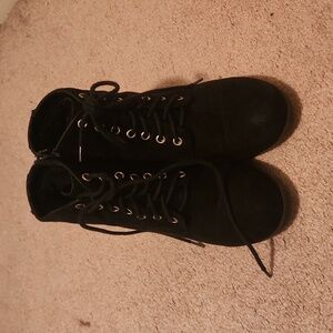 Women's black boots